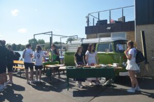 Das ERASMUS + ROW FOR THE PLANET Team HAMBURG